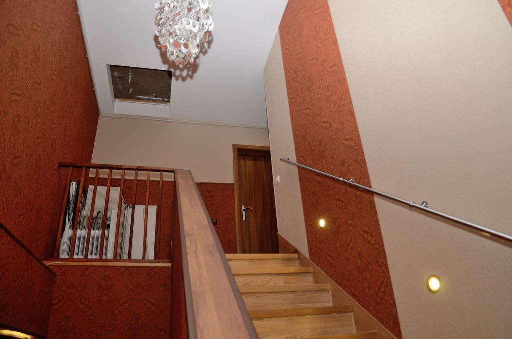 Oti Guesthouse Tallinn Extérieur photo